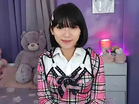 urlovelyfreya online show from November 2025 06:32:01 PM