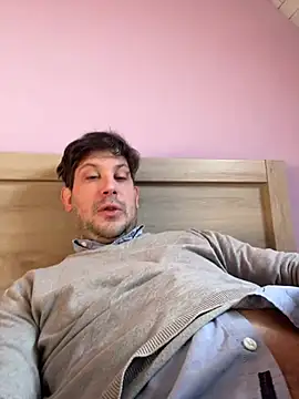 Snapshot of Taxidriver1988 chatting on February 2025 01:19:01 PM Taxidriver1988 online show from February 2025 01:19:01 PM