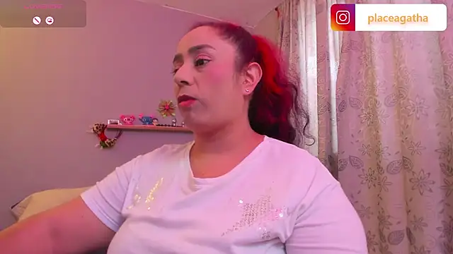 Snapshot of agathaxxx-69 chatting on January 2025 08:07:02 PM agathaxxx-69 online show from January 2025 08:07:02 PM