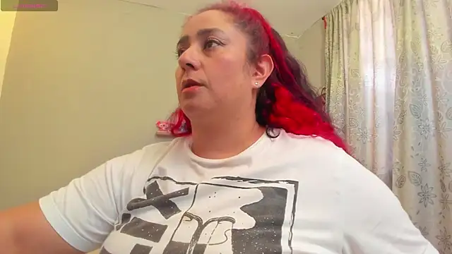 Snapshot of agathaxxx-69 chatting on January 2025 09:10:01 PM agathaxxx-69 online show from January 2025 09:10:01 PM