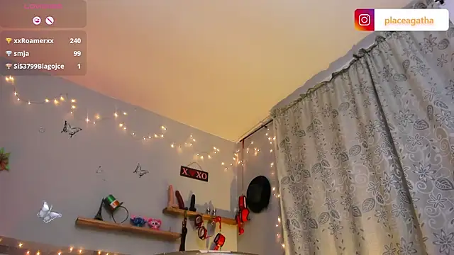 Snapshot of agathaxxx-69 chatting on March 2025 10:31:02 PM agathaxxx-69 online show from March 2025 10:31:02 PM