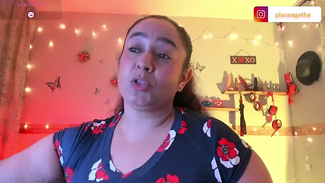 Snapshot of agathaxxx-69 chatting on March 2025 08:48:02 PM agathaxxx-69 online show from March 2025 08:48:02 PM