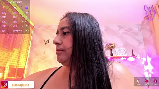 Snapshot of agathaxxx-69 chatting on September 2025 08:03:01 PM agathaxxx-69 online show from September 2025 08:03:01 PM