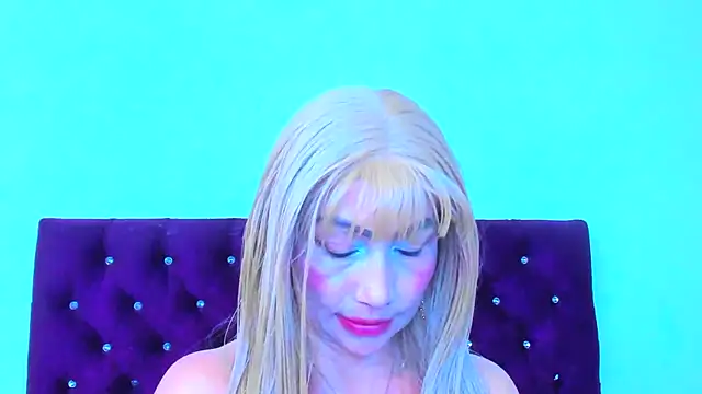 Snapshot of almabeckelt chatting on October 2025 08:30:01 PM almabeckelt online show from October 2025 08:30:01 PM