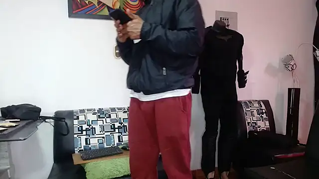 Snapshot of Black_hot266 chatting on November 2025 02:27:01 PM Black hot266 online show from November 2025 02:27:01 PM