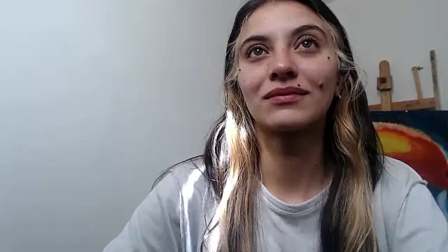 mariecam420 online show from December 2024 02:49:02 PM
