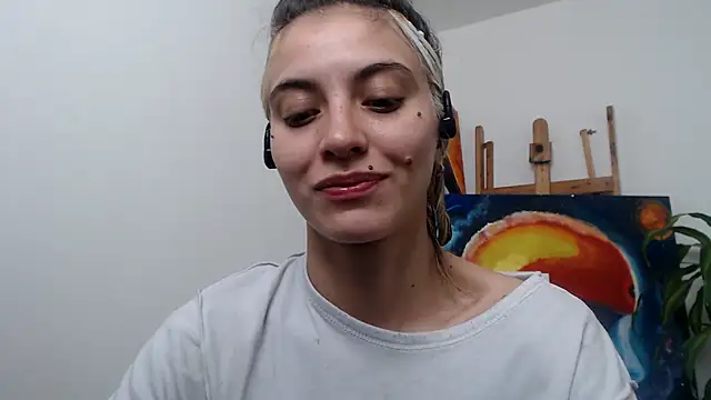 mariecam420 online show from December 2024 04:47:01 PM