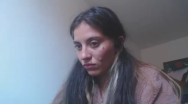 mariecam420 online show from December 2024 07:52:02 PM