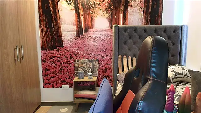 Snapshot of sofia23dirty chatting on November 2025 08:00:01 PM sofia23dirty online show from November 2025 08:00:01 PM