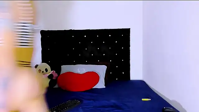 Snapshot of valen_colombian69 chatting on December 2024 08:34:01 PM valen colombian69 online show from December 2024 08:34:01 PM