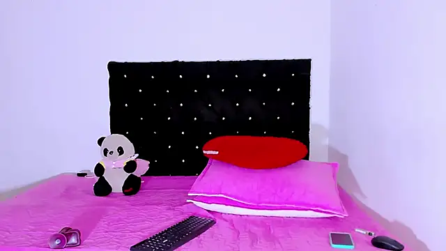 Snapshot of valen_colombian69 chatting on January 2025 09:14:02 PM valen colombian69 online show from January 2025 09:14:02 PM