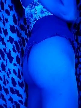 Snapshot of KatyNasty chatting on September 2025 03:44:02 AM KatyNasty online show from September 2025 03:44:02 AM