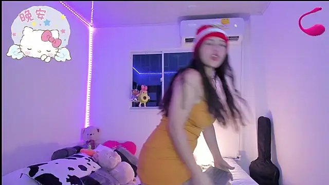 MollyG18 online show from December 2024 05:09:02 AM