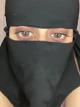 Snapshot of arabiaAna chatting on September 2025 09:47:02 PM arabiaAna online show from September 2025 09:47:02 PM