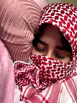 Snapshot of arabiaAna chatting on September 2025 02:40:02 PM arabiaAna online show from September 2025 02:40:02 PM