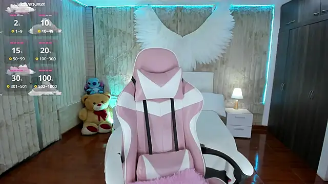 floryn susana online show from December 2024 01:02:02 AM