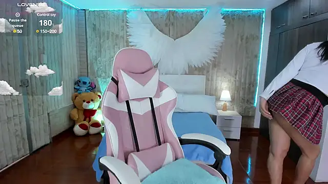 floryn susana online show from January 2025 07:53:01 PM