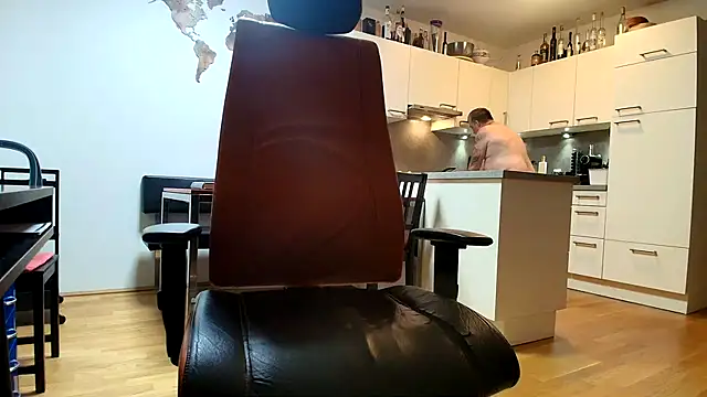 Snapshot of crazylemy chatting on November 2025 08:29:01 PM crazylemy online show from November 2025 08:29:01 PM