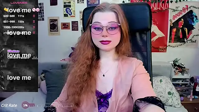 Snapshot of StellaMilla chatting on March 2025 08:59:01 PM StellaMilla online show from March 2025 08:59:01 PM
