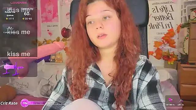 Snapshot of StellaMilla chatting on September 2025 11:16:01 PM StellaMilla online show from September 2025 11:16:01 PM