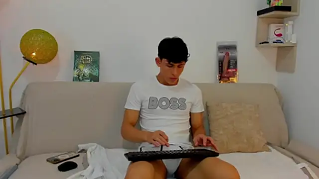 logan thomas online show from October 2025 02:09:01 PM