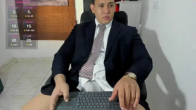 Colton Massif online show from March 2025 03:02:02 AM