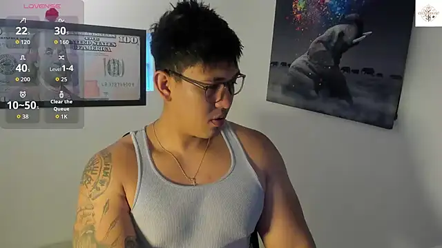 Snapshot of Colton_Massif chatting on October 2025 10:23:02 PM Colton Massif online show from October 2025 10:23:02 PM