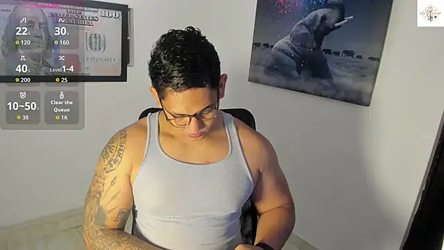 Snapshot of Colton_Massif chatting on November 2025 11:25:02 PM Colton Massif online show from November 2025 11:25:02 PM