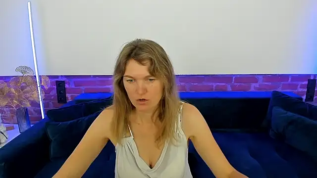 Snapshot of Anabell_xxx chatting on October 2025 06:00:01 AM Anabell xxx online show from October 2025 06:00:01 AM