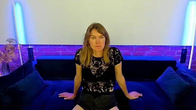 Snapshot of Anabell_xxx chatting on October 2025 03:56:02 PM Anabell xxx online show from October 2025 03:56:02 PM