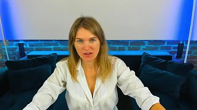 Snapshot of Anabell_xxx chatting on October 2025 05:37:01 AM Anabell xxx online show from October 2025 05:37:01 AM