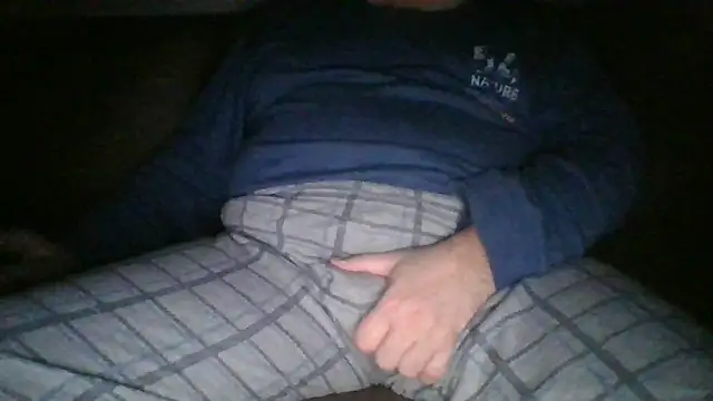 Snapshot of Anderrust chatting on January 2025 01:30:01 AM Anderrust online show from January 2025 01:30:01 AM