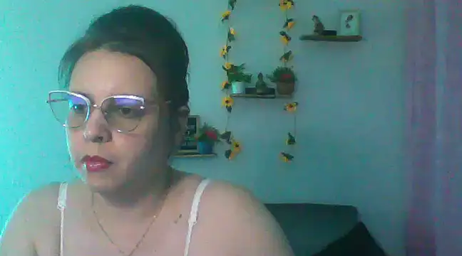 lorenitabella online show from January 2025 07:59:02 PM