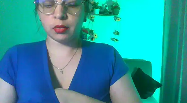 lorenitabella online show from February 2025 08:01:01 AM