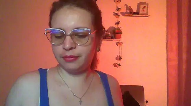 lorenitabella online show from February 2025 05:47:02 AM