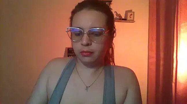 lorenitabella online show from February 2025 06:10:02 AM