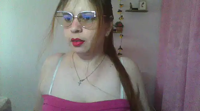 lorenitabella online show from February 2025 07:36:01 PM