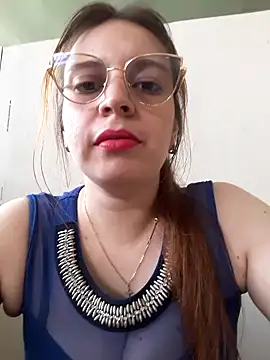 lorenitabella online show from February 2025 07:05:02 PM