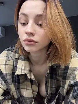 Snapshot of Camilla_Railian chatting on October 2025 12:47:01 PM Camilla Railian online show from October 2025 12:47:01 PM