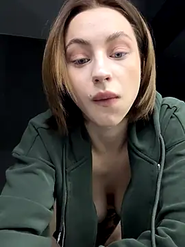 Snapshot of Camilla_Railian chatting on November 2025 01:41:01 AM Camilla Railian online show from November 2025 01:41:01 AM