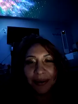 Snapshot of linalooove chatting on October 2025 09:43:02 AM linalooove online show from October 2025 09:43:02 AM