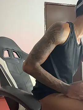 YeremiBrowm online show from February 2025 11:12:02 PM