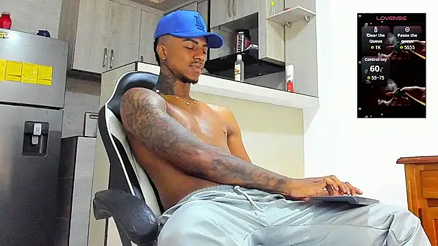 YeremiBrowm online show from November 2025 07:12:01 PM