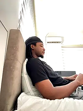 Snapshot of finefinance chatting on November 2025 06:57:02 AM finefinance online show from November 2025 06:57:02 AM