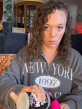 AuroraSummers online show from October 2025 02:28:02 PM