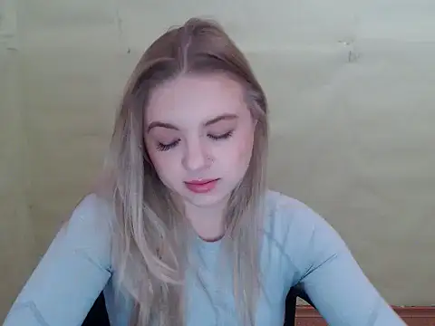 CrazyGloria online show from December 2024 05:59:02 AM
