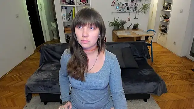 StacyTigerr online show from December 2024 04:29:02 PM