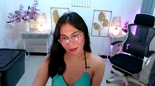 Asian flabby online show from December 2024 10:34:02 PM