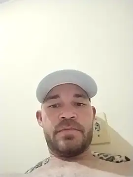 Snapshot of dottado05 chatting on November 2025 04:07:02 PM dottado05 online show from November 2025 04:07:02 PM