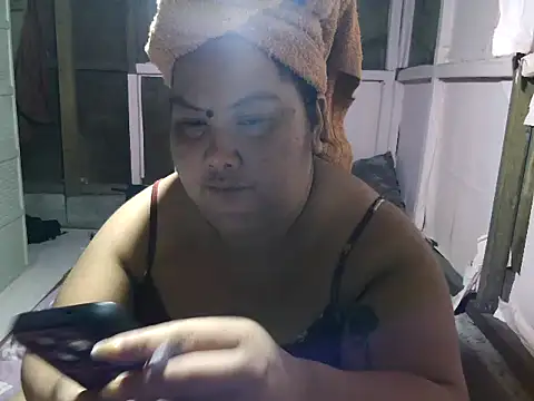 Snapshot of xxbigboootyxx chatting on September 2025 11:56:01 AM xxbigboootyxx online show from September 2025 11:56:01 AM